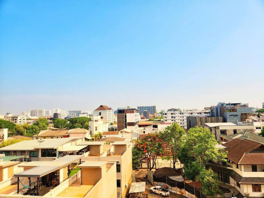 Palm Springs Condo Chiang Mai Exterior foto